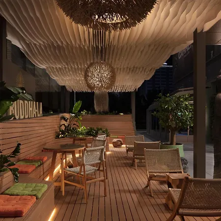 Four Points By Sheraton Hotel 4*