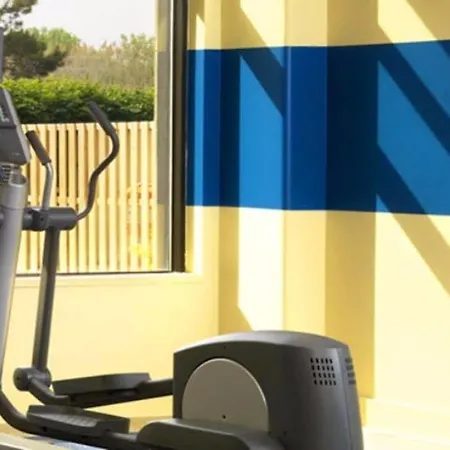 Four Points By Sheraton Hotel 4*