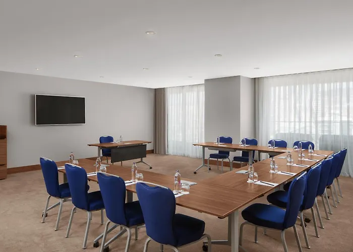 Four Points By Sheraton Отель 4*