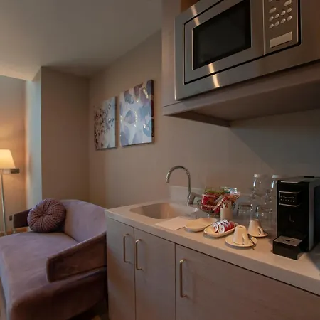 Four Points By Sheraton Hotel 4*