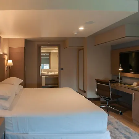 Four Points By Sheraton Esmirna