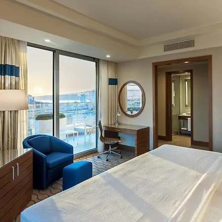 酒店 伊兹密尔福朋喜来登酒店 4*