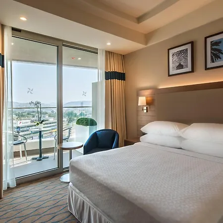 Four Points By Sheraton 4* Smirne