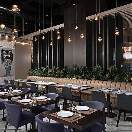 Four Points By Sheraton 4* 이즈미르