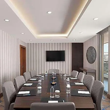 호텔 Four Points By Sheraton 4*